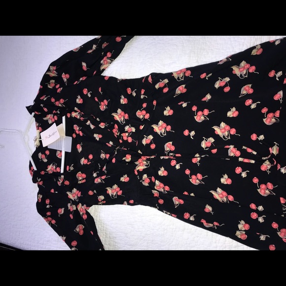 Dress - Picture 2 of 6